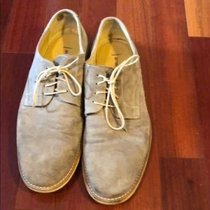 Steptronic canvas shoes